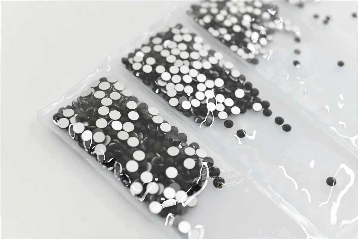 nails flatback rhinestones Nail Art Accessories non hotfix  crystals beads  mixed size  Charms Partition by set