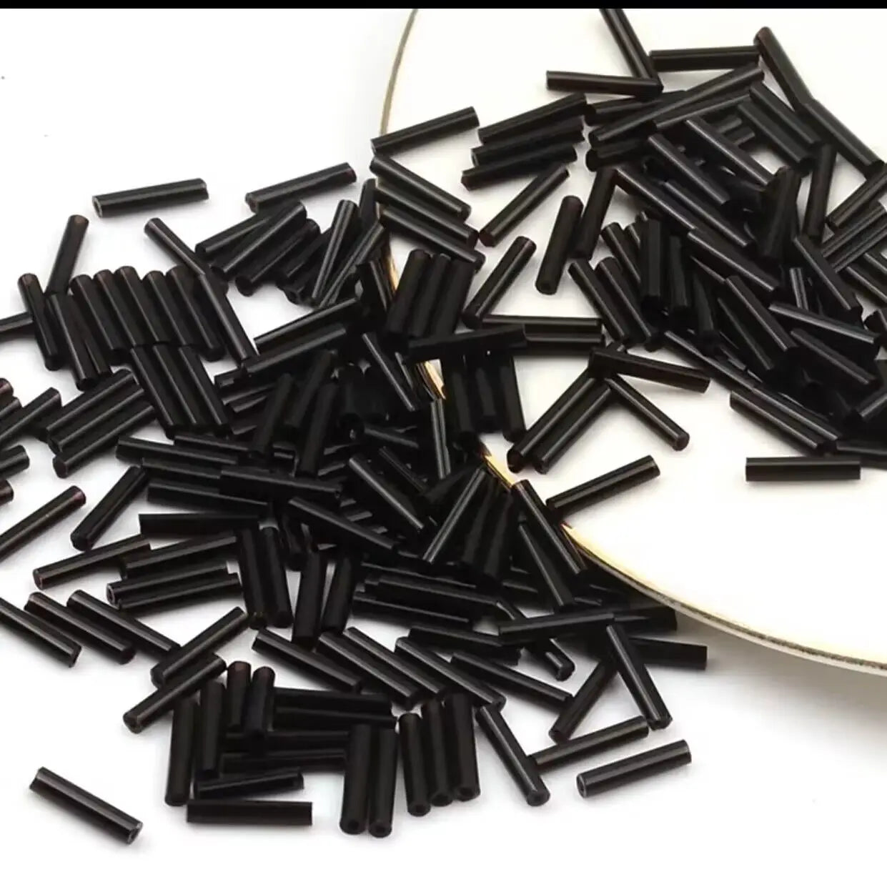 2.5x25mm 1500pcs long Charm Tube Bugle Spacer Beads Fo Bulk Wholesale LINED Beads For Jewelry Making DIY Earring Necklace Fringe